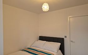 One Double Room In A 4 Bedroom Family Home In Broomfield