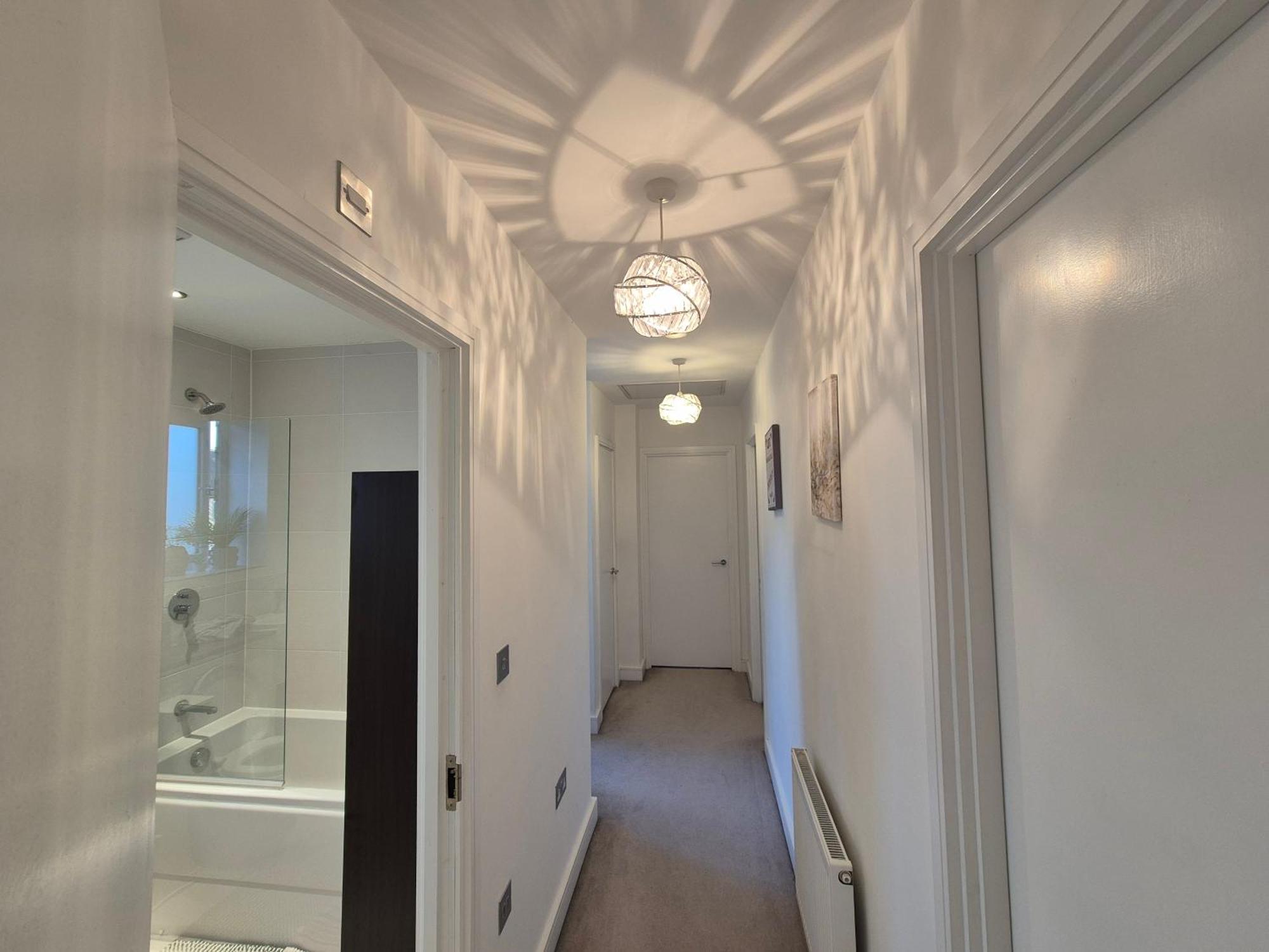 One Double Room In A 4 Bedroom Family Home In Broomfield Chelmsford Exterior photo